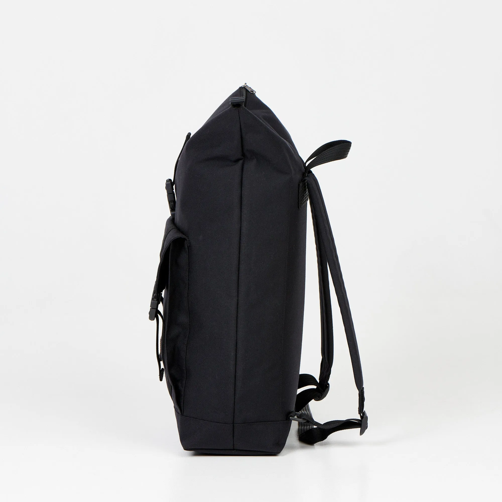 Cliff 25L Backpack - Black